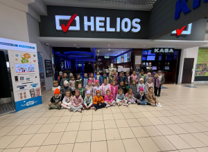 "Na wielkim ekranie"- Dzień Chłopca w kinie grupy III i IV