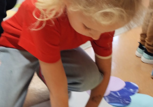 „Tęcza Przyjaźni i Kolorowe Emocje w Dniu Chłopaka” - zajęcia w grupie X w ramach Tygodnia Budowania Relacji