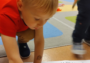 „Tęcza Przyjaźni i Kolorowe Emocje w Dniu Chłopaka” - zajęcia w grupie X w ramach Tygodnia Budowania Relacji