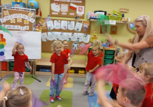 „Tęcza Przyjaźni i Kolorowe Emocje w Dniu Chłopaka” - zajęcia w grupie X w ramach Tygodnia Budowania Relacji