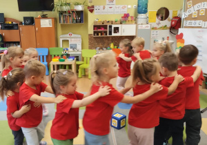 „Tęcza Przyjaźni i Kolorowe Emocje w Dniu Chłopaka” - zajęcia w grupie X w ramach Tygodnia Budowania Relacji
