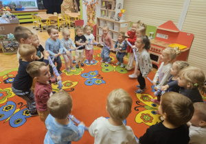 Grupa VII świętuje Dzień Chłopca w ramach Tygodnia Budowania Relacji
