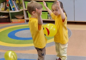 ŚWIATOWY DZIEŃ UŚMIECHU w Tygodniu Budowania Relacji – grupa X