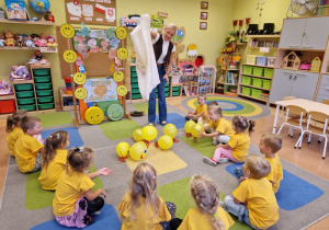 ŚWIATOWY DZIEŃ UŚMIECHU w Tygodniu Budowania Relacji – grupa X