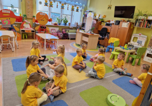 ŚWIATOWY DZIEŃ UŚMIECHU w Tygodniu Budowania Relacji – grupa X