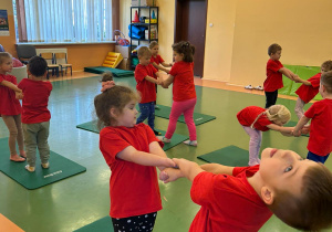 „Słoneczko dobrych relacji… Bo razem świecimy jaśniej...” – zajęcia w gr. XII w ramach Tygodnia Budowania Relacji