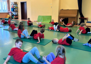 „Słoneczko dobrych relacji… Bo razem świecimy jaśniej...” – zajęcia w gr. XII w ramach Tygodnia Budowania Relacji