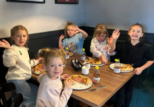 "Pizza Party"- warsztaty z robienia Pizzy gr.VI