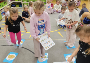 „Na polanie w lesie” - jesienne kodowanie w grupie IV