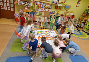 KODUJEMY …kolorowo i jesiennie - grupa X w Tygodniu Code Week 2025