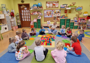 KODUJEMY …kolorowo i jesiennie - grupa X w Tygodniu Code Week 2025