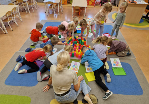 KODUJEMY …kolorowo i jesiennie - grupa X w Tygodniu Code Week 2025