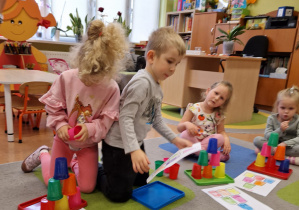 KODUJEMY …kolorowo i jesiennie - grupa X w Tygodniu Code Week 2025