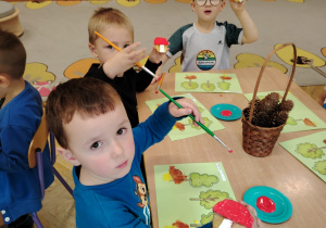 Projekt edukacyjny "Pod jesiennym parasolem"