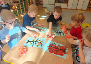 Projekt edukacyjny "Pod jesiennym parasolem"