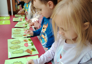 Projekt edukacyjny "Pod jesiennym parasolem"
