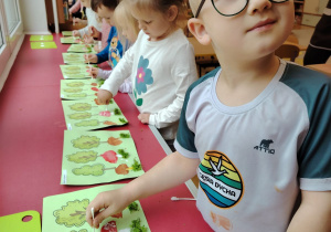 Projekt edukacyjny "Pod jesiennym parasolem"