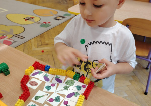 Projekt edukacyjny "Pod jesiennym parasolem"