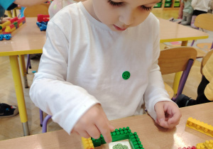 Projekt edukacyjny "Pod jesiennym parasolem"