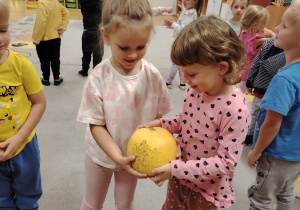 Projekt edukacyjny "Pod jesiennym parasolem"