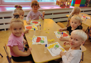 Projekt edukacyjny "Pod jesiennym parasolem"