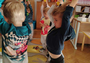 Projekt edukacyjny "Pod jesiennym parasolem"