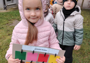 Projekt edukacyjny "Pod jesiennym parasolem"