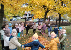 Projekt edukacyjny "Pod jesiennym parasolem"