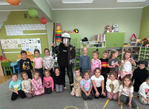 „Emocje kontra przemoc – budujemy bezpieczny świat” – Ogólnopolska Kampania Dzieciństwo Bez Przemocy - Grupa IV