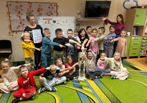 "Wesoły Kostek"- spotkanie z rehabilitantką gr.VI