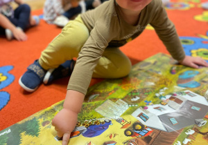 „Dotykam, słucham, czuję – jesień”