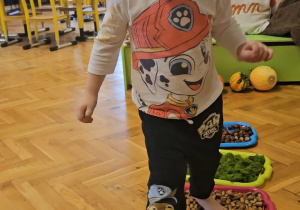 „Dotykam, słucham, czuję – jesień”