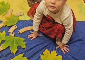 „Dotykam, słucham, czuję – jesień”