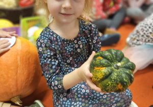 „Dotykam, słucham, czuję – jesień”