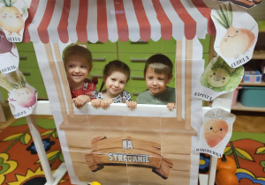 „Dotykam, słucham, czuję – jesień”