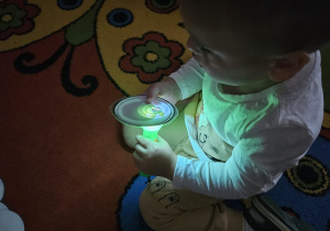 „Dotykam, słucham, czuję – jesień”