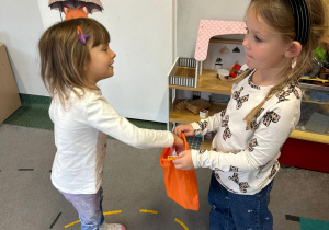 Dźwięki, kolory i uśmiechy – Color Piano w gr III