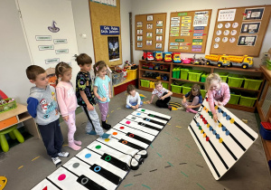 Dźwięki, kolory i uśmiechy – Color Piano w gr III