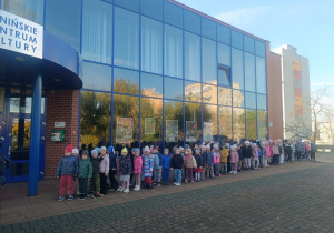 Spektakl teatralny pt.: "Przygody Baltazara" w KDK- gr. IV, V, XI i XII