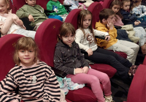 Spektakl teatralny pt.: "Przygody Baltazara" w KDK- gr. IV, V, XI i XII