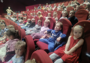 Spektakl teatralny pt.: "Przygody Baltazara" w KDK- gr. IV, V, XI i XII