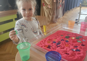 Kodowanie z kubeczkami – Code Week w grupie VII