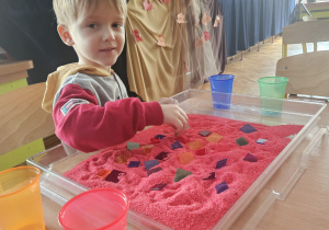 Kodowanie z kubeczkami – Code Week w grupie VII