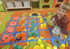 Kodowanie z kubeczkami – Code Week w grupie VII