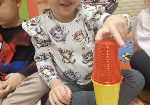 Kodowanie z kubeczkami – Code Week w grupie VII