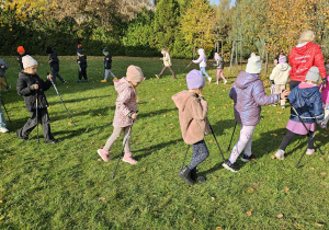 „Kijki w małych rączkach” – Nordic Walking dla przedszkolaków – gr. IV