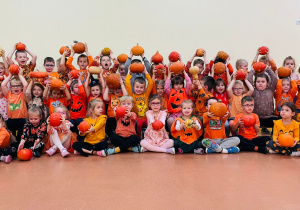 Dzień Dyni - zajęcia koleżeńskie w gr. XI i XII