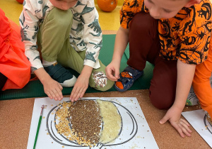 Dzień Dyni - zajęcia koleżeńskie w gr. XI i XII