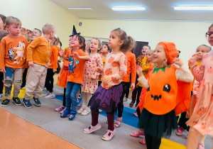 Dzień Dyni - zajęcia koleżeńskie w gr. XI i XII