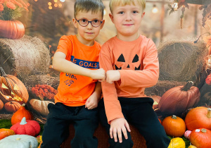 Jesień + przedszkolaki = sesja fotograficzna w gr. XI :)